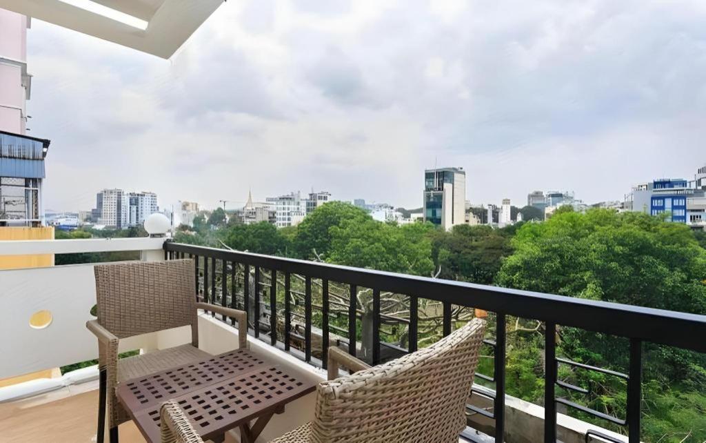 The Noble Swan Wood Park Hotel Bandar Ho Chi Minh Luaran gambar