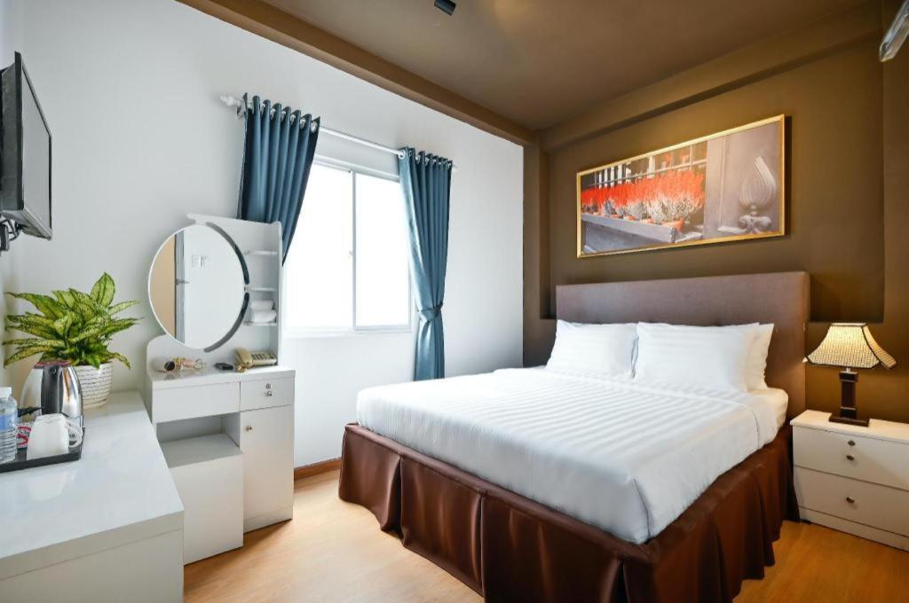 The Noble Swan Wood Park Hotel Bandar Ho Chi Minh Luaran gambar