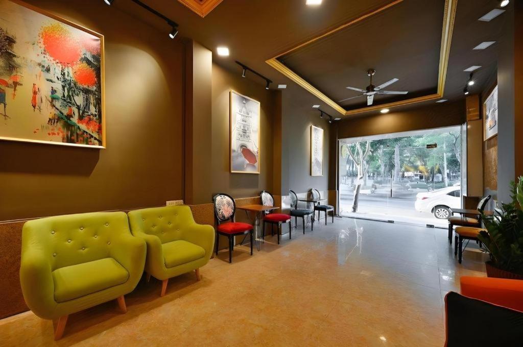 The Noble Swan Wood Park Hotel Bandar Ho Chi Minh Luaran gambar